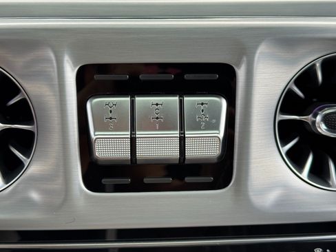 Used 2023 Mercedes-Benz G 63 AMG Squared image 36