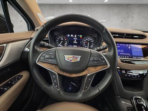 Used 2022 Cadillac XT5 Premium Luxury w/ Platinum Package AWD/4WD image 21