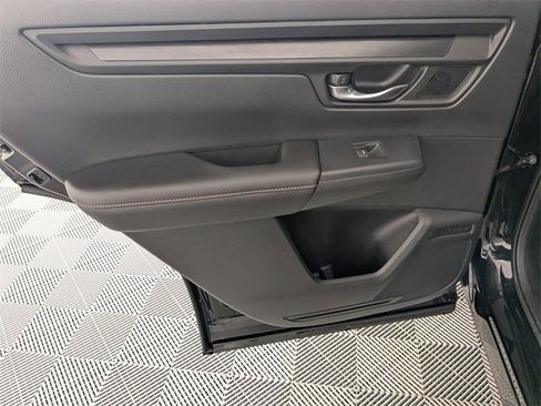 Used 2025 Honda CR-V Sport-L image 27