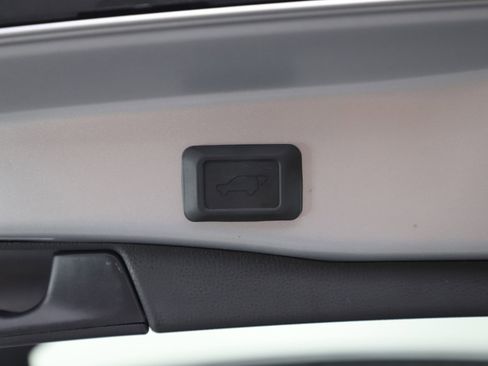 Used 2025 Toyota RAV4 Limited w/ Weather Package image 17