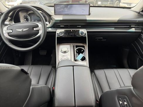 Used 2024 Genesis GV80 2.5T AWD/4WD image 16