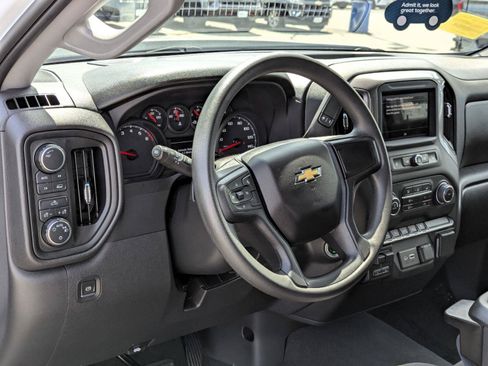 Certified 2023 Chevrolet Silverado 1500 Custom AWD/4WD image 15