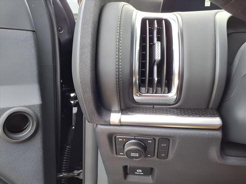 New 2025 Ford Expedition Max Platinum w/ Stealth Performance Package image 12