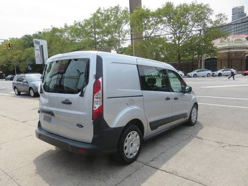 Used 2018 Ford Transit Connect XL FWD image 4