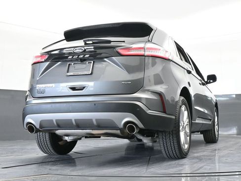 Used 2022 Ford Edge Titanium image 64