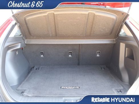 Used 2022 Hyundai Kona SEL w/ Convenience Package FWD image 15