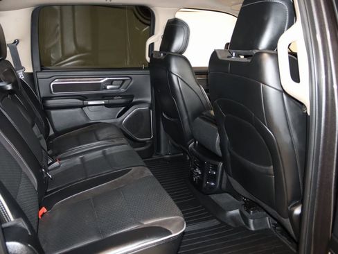 Used 2019 RAM 1500 Laramie image 61