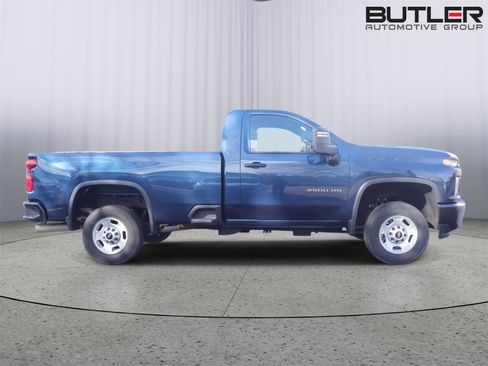 Used 2021 Chevrolet Silverado 2500 W/T w/ WT Convenience Package image 9