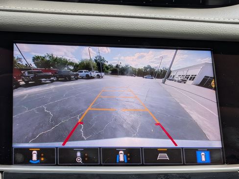 Certified 2022 Cadillac XT5 Premium Luxury w/ Technology Package FWD image 29