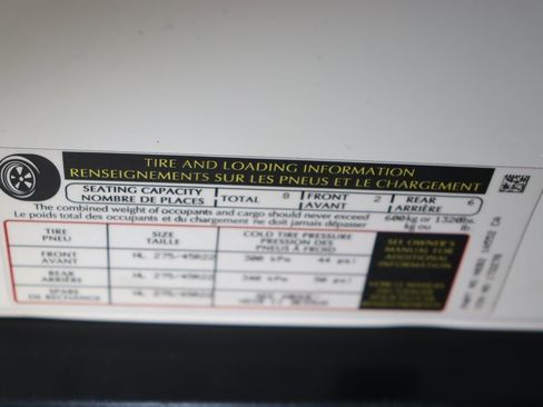 Used 2023 Land Rover Defender 130 First Edition AWD/4WD image 84