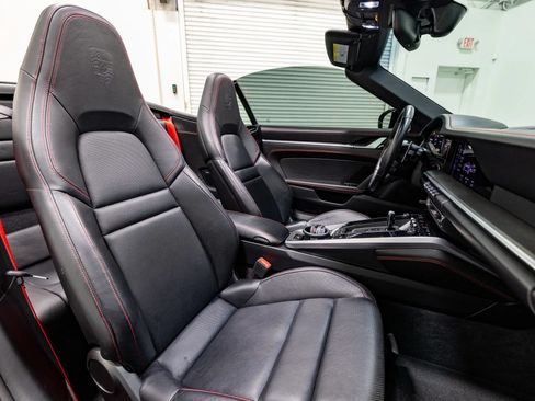 Used 2020 Porsche 911 Carrera S RWD image 33
