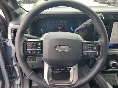 New 2026 Ford F250 Platinum AWD/4WD image 16