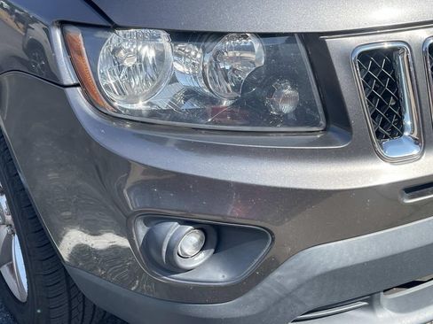 Used 2015 Jeep Compass Sport w/ Power Value Group FWD image 8
