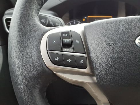 Certified 2024 Ford Explorer XLT w/ Equipment Group 202A AWD/4WD image 21