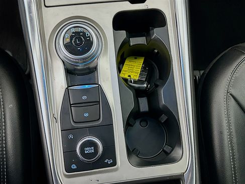 Used 2024 Ford Explorer Limited image 25