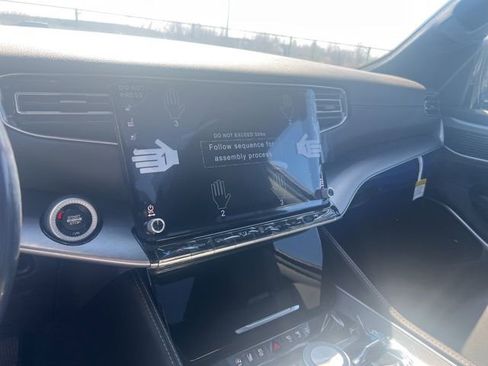 New 2026 Jeep Grand Wagoneer Upland image 9