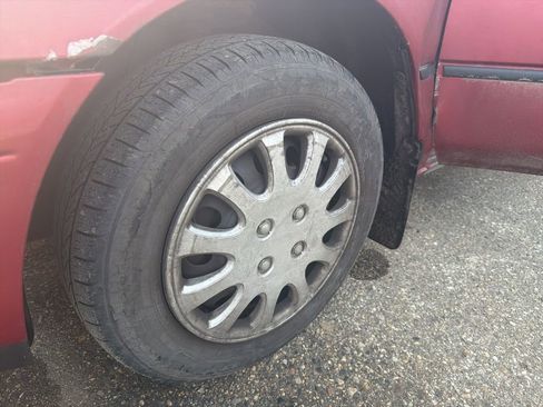 Used 1993 Toyota Corolla Deluxe image 13