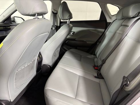 Used 2024 Hyundai Kona Limited FWD image 41