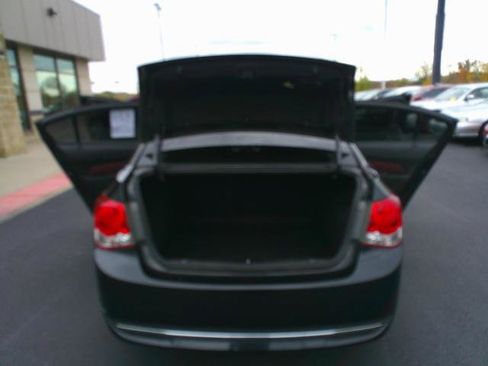 Used 2014 Chevrolet Cruze LT w/ RS Package image 5