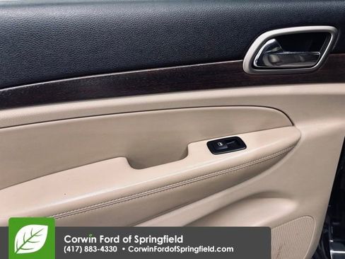 Used 2014 Jeep Grand Cherokee Laredo w/ Quick Order Package 23E image 17