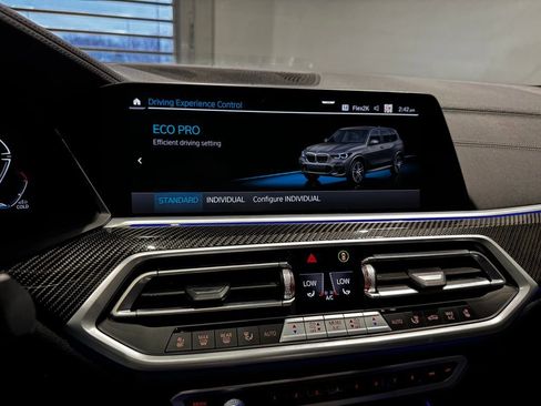 Used 2023 BMW X5 M50i w/ Executive Package image 30