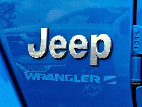 Used 2024 Jeep Wrangler Unlimited Sahara AWD/4WD image 28