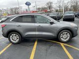 Used 2022 Ford Escape SE w/ Cold Weather Package image 6