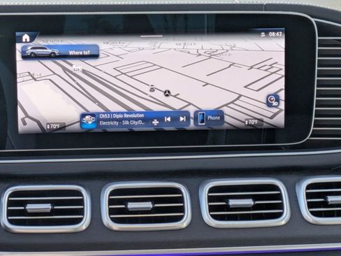 New 2026 Mercedes-Benz GLS 450 4MATIC image 11