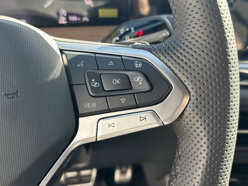 New 2026 Volkswagen Tiguan SEL R-Line image 20