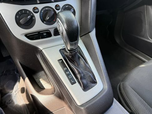 Used 2014 Ford Focus SE image 26