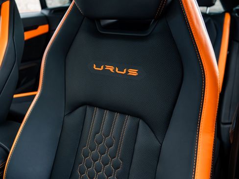 Used 2023 Lamborghini Urus S image 30