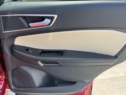 Used 2020 Ford Edge SEL w/ Convenience Package FWD image 26