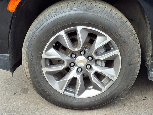 Used 2022 Chevrolet Tahoe LT w/ Luxury Package image 8