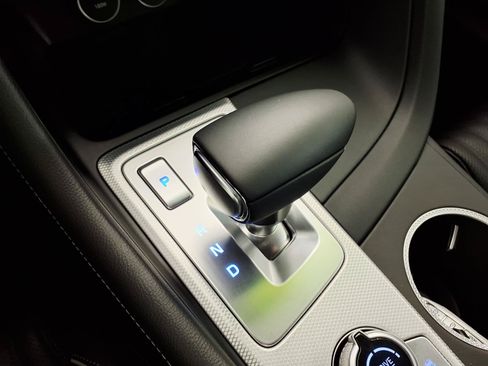 Certified 2026 Genesis G70 2.5T Prestige RWD image 21