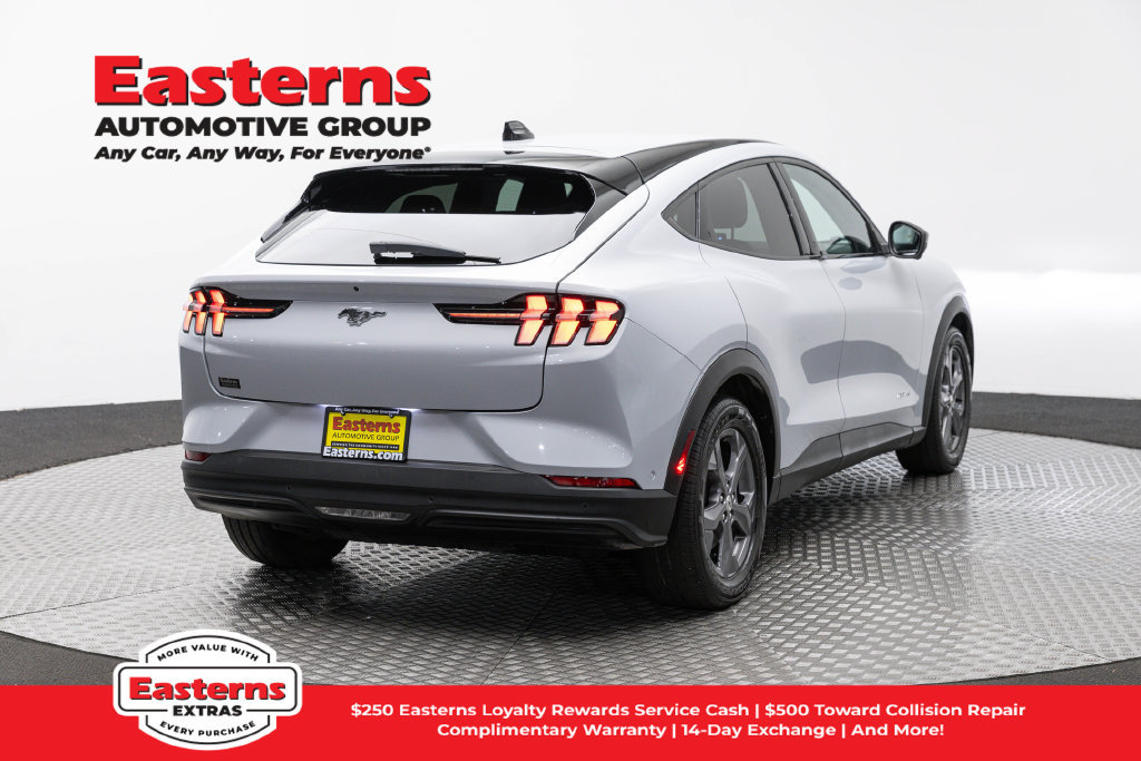 Used 2023 Ford Mustang Mach-E Select w/ Comfort Package Lite AWD/4WD image 5