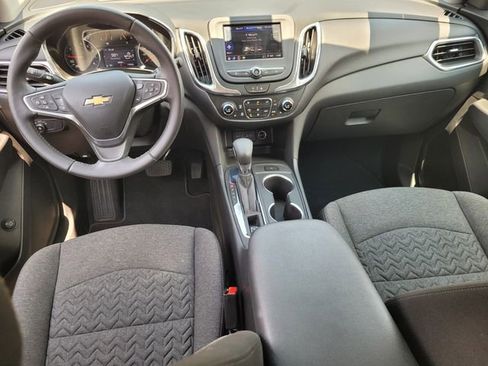 Used 2022 Chevrolet Equinox LT image 13