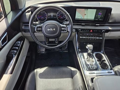 Used 2022 Kia Carnival SX FWD image 12
