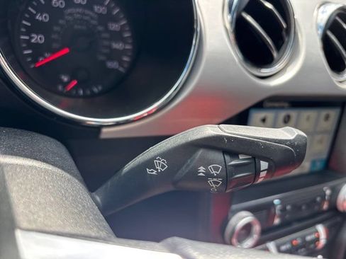 Used 2016 Ford Mustang GT Premium RWD image 32