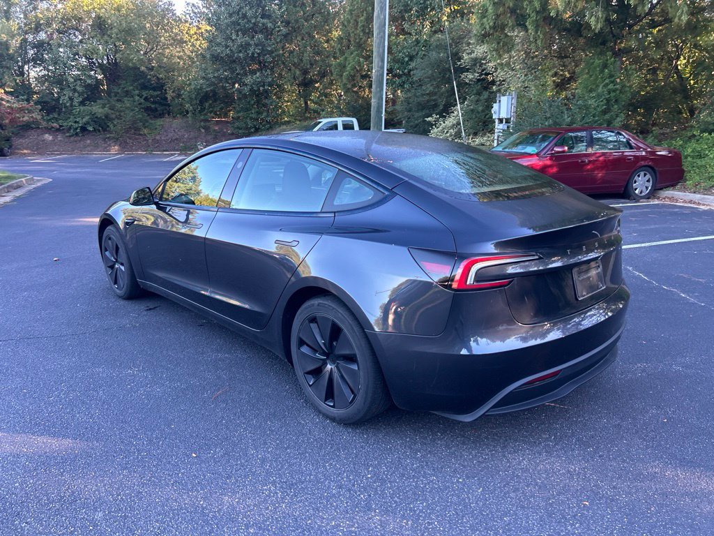 Used 2024 Tesla Model 3 Standard Range RWD image 5