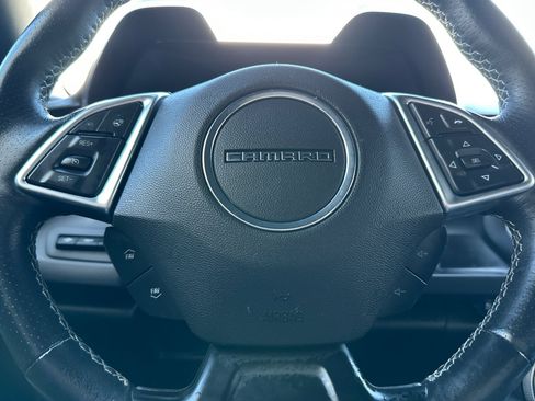 Used 2016 Chevrolet Camaro LT RWD image 34