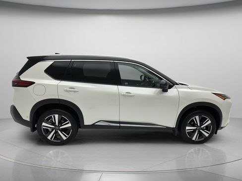 Used 2023 Nissan Rogue SL w/ SL Premium Package AWD/4WD image 6