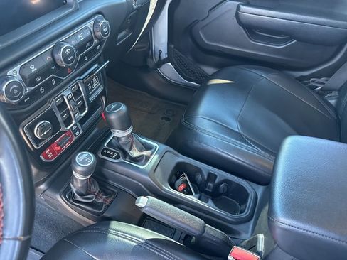 Used 2022 Jeep Gladiator Rubicon w/ Trailer Tow Package image 15