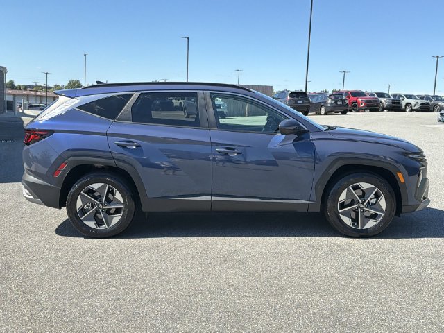 Used 2025 Hyundai Tucson SEL FWD image 14