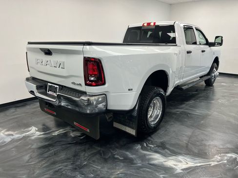 Used 2025 RAM 3500 Tradesman image 19
