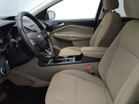 Used 2017 Ford Escape SE FWD image 17