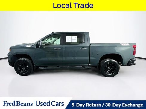 Used 2025 Chevrolet Silverado 1500 Custom Trail Boss w/ LPO, Dark Essentials Package AWD/4WD image 5