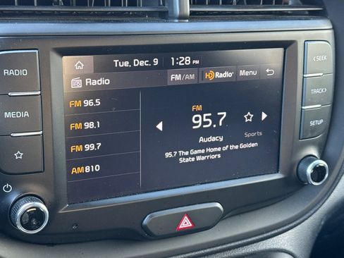 Used 2023 Kia Soul LX w/ LX Technology Package image 20