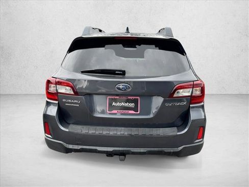 Used 2016 Subaru Outback 2.5i Limited AWD/4WD image 6