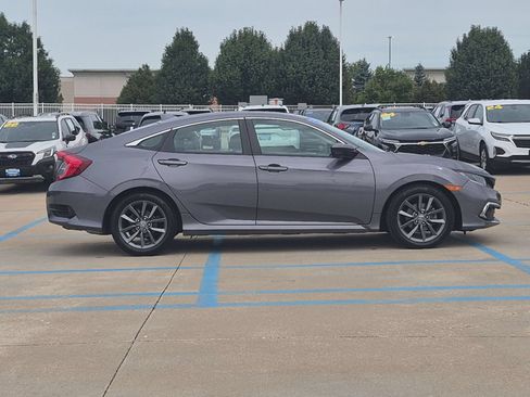 Used 2021 Honda Civic EX image 5