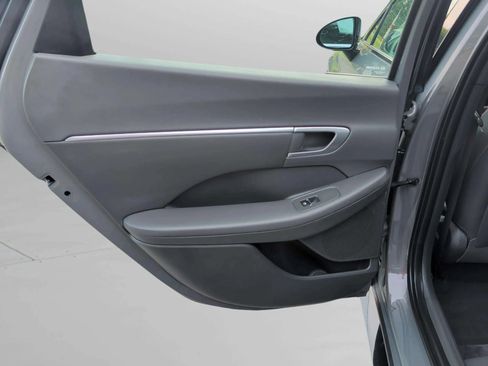 Used 2022 Hyundai Sonata SEL Plus w/ Preferred Accessory Package FWD image 35